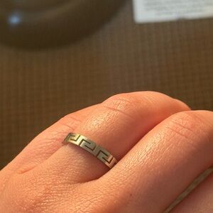 Elegant Silver Geometric Ring